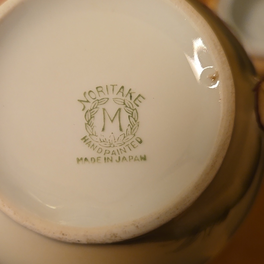 Noritake Japan Handpainted Creamer and Sugar Bowl - Picture 6 of 9